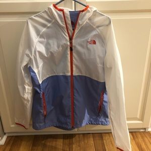 The Northface water resistant wind breaker size large